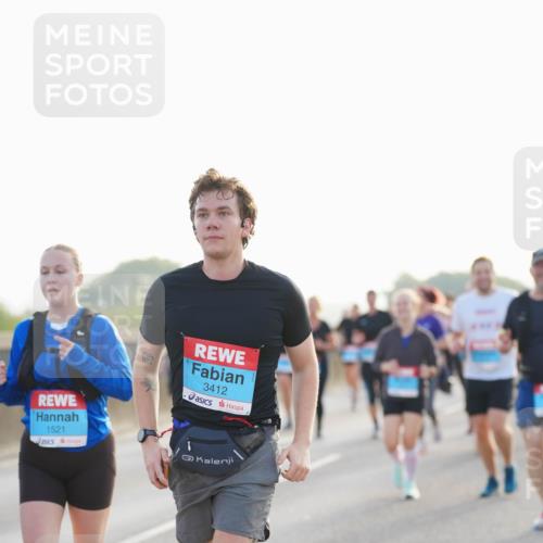 03.10.2026 - Köhlbrandbrückenlauf LAZAROV Photography http://msf.ph/oto/10701815 03.10.2026 09:27:38 Position 3 3412, 1521 meine-sportfotos.de