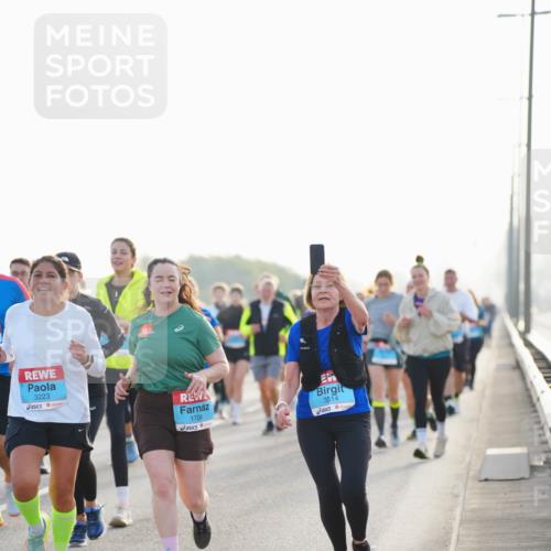 03.10.2026 - Köhlbrandbrückenlauf LAZAROV Photography http://msf.ph/oto/10701854 03.10.2026 09:27:47 Position 3 3223, 1706, 3514 meine-sportfotos.de