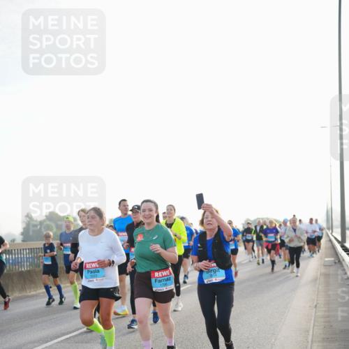 03.10.2026 - Köhlbrandbrückenlauf LAZAROV Photography http://msf.ph/oto/10701864 03.10.2026 09:27:50 Position 3 3223, 1706, 3514 meine-sportfotos.de