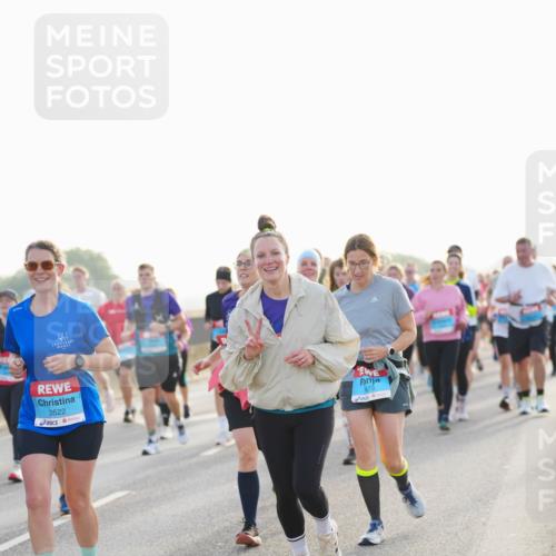 03.10.2026 - Köhlbrandbrückenlauf LAZAROV Photography http://msf.ph/oto/10701868 03.10.2026 09:27:52 Position 3 3522, 673 meine-sportfotos.de