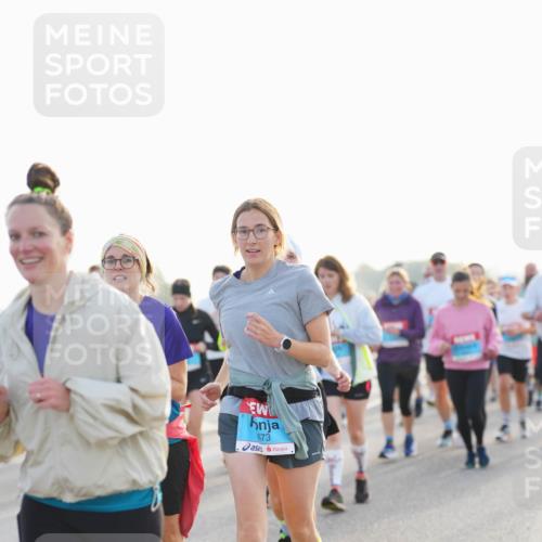 03.10.2026 - Köhlbrandbrückenlauf LAZAROV Photography http://msf.ph/oto/10701876 03.10.2026 09:27:54 Position 3 673 meine-sportfotos.de