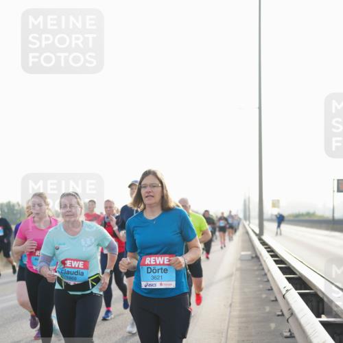 03.10.2026 - Köhlbrandbrückenlauf LAZAROV Photography http://msf.ph/oto/10701910 03.10.2026 09:28:02 Position 3 1868, 3621 meine-sportfotos.de