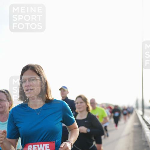03.10.2026 - Köhlbrandbrückenlauf LAZAROV Photography http://msf.ph/oto/10701912 03.10.2026 09:28:03 Position 3 58, 3621 meine-sportfotos.de