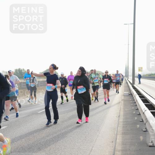 03.10.2026 - Köhlbrandbrückenlauf LAZAROV Photography http://msf.ph/oto/10701920 03.10.2026 09:28:07 Position 3  meine-sportfotos.de