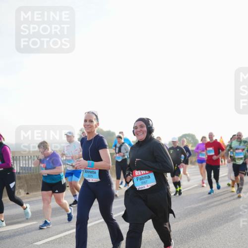 03.10.2026 - Köhlbrandbrückenlauf LAZAROV Photography http://msf.ph/oto/10701927 03.10.2026 09:28:09 Position 3 3575, 3567 meine-sportfotos.de