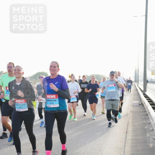 03.10.2026 - Köhlbrandbrückenlauf LAZAROV Photography http://msf.ph/oto/10701956 03.10.2026 09:28:17 Position 3 3607, 3606 meine-sportfotos.de