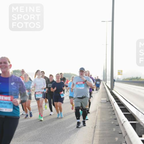 03.10.2026 - Köhlbrandbrückenlauf LAZAROV Photography http://msf.ph/oto/10701958 03.10.2026 09:28:18 Position 3 3606, 3472 meine-sportfotos.de