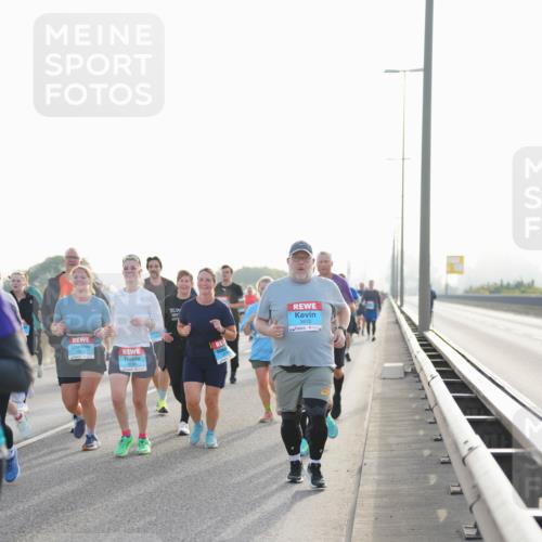 03.10.2026 - Köhlbrandbrückenlauf LAZAROV Photography http://msf.ph/oto/10701960 03.10.2026 09:28:18 Position 3 3472 meine-sportfotos.de