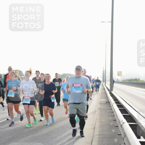 03.10.2026 - Köhlbrandbrückenlauf LAZAROV Photography http://msf.ph/oto/10701962 03.10.2026 09:28:19 Position 3 3472 meine-sportfotos.de