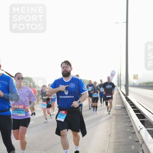03.10.2026 - Köhlbrandbrückenlauf LAZAROV Photography http://msf.ph/oto/10701993 03.10.2026 09:28:25 Position 3 3308, 3139 meine-sportfotos.de