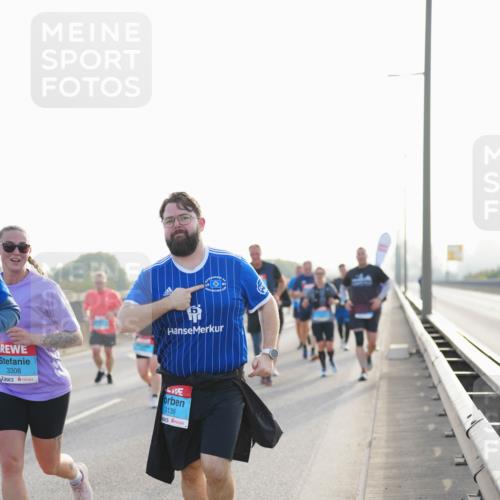 03.10.2026 - Köhlbrandbrückenlauf LAZAROV Photography http://msf.ph/oto/10701995 03.10.2026 09:28:26 Position 3 3308, 3139 meine-sportfotos.de