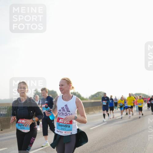03.10.2026 - Köhlbrandbrückenlauf LAZAROV Photography http://msf.ph/oto/10702061 03.10.2026 09:28:49 Position 3 3208, 2421 meine-sportfotos.de