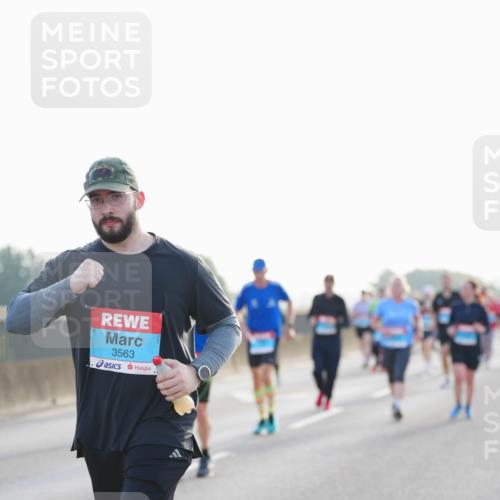 03.10.2026 - Köhlbrandbrückenlauf LAZAROV Photography http://msf.ph/oto/10702120 03.10.2026 09:29:09 Position 3 3563 meine-sportfotos.de