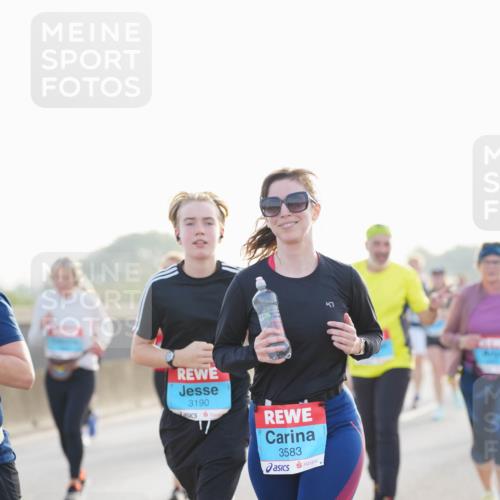 03.10.2026 - Köhlbrandbrückenlauf LAZAROV Photography http://msf.ph/oto/10702215 03.10.2026 09:29:36 Position 3 3190, 3583 meine-sportfotos.de