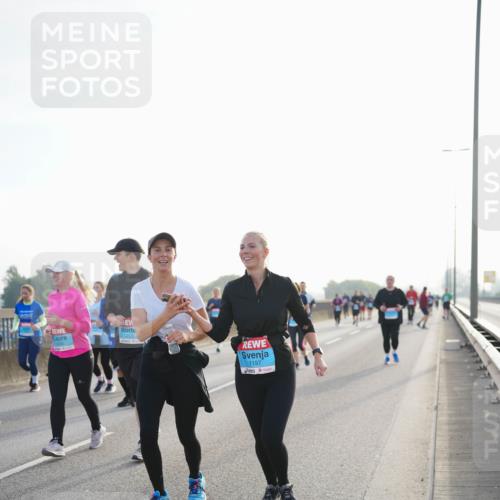 03.10.2026 - Köhlbrandbrückenlauf LAZAROV Photography http://msf.ph/oto/10702253 03.10.2026 09:29:57 Position 3 2535, 1197 meine-sportfotos.de