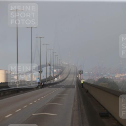 03.10.2026 - Köhlbrandbrückenlauf Jannik Wohlers http://msf.ph/oto/10703697 03.10.2026 09:05:30 Position 3  meine-sportfotos.de