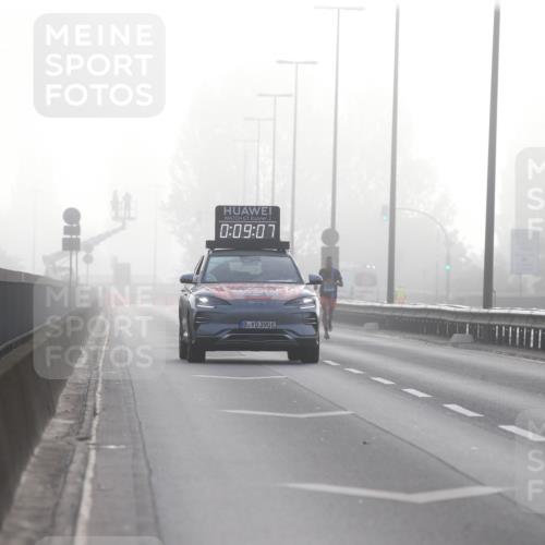 03.10.2026 - Köhlbrandbrückenlauf Jannik Wohlers http://msf.ph/oto/10703717 03.10.2026 09:10:01 Position 3 2, 0, 09, 07, 390 meine-sportfotos.de