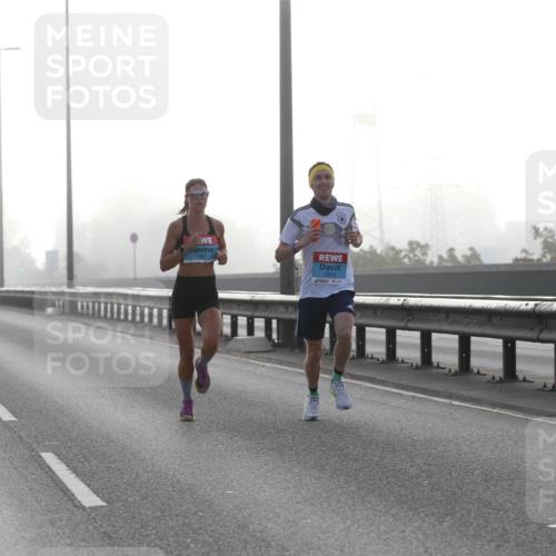 03.10.2026 - Köhlbrandbrückenlauf Jannik Wohlers http://msf.ph/oto/10703807 03.10.2026 09:11:37 Position 3 1324 meine-sportfotos.de