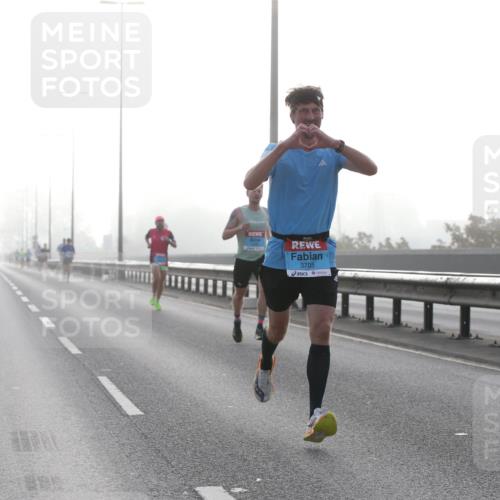 03.10.2026 - Köhlbrandbrückenlauf Jannik Wohlers http://msf.ph/oto/10703841 03.10.2026 09:11:55 Position 3 3705 meine-sportfotos.de