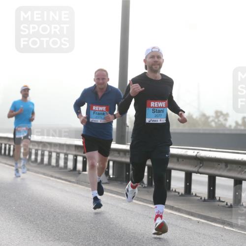 03.10.2026 - Köhlbrandbrückenlauf Jannik Wohlers http://msf.ph/oto/10703909 03.10.2026 09:12:54 Position 3 2375, 2077 meine-sportfotos.de