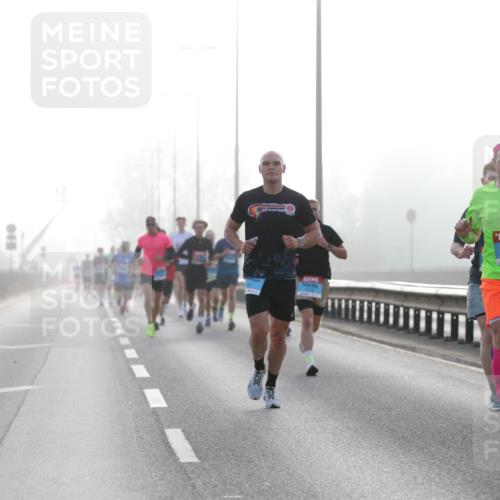 03.10.2026 - Köhlbrandbrückenlauf Jannik Wohlers http://msf.ph/oto/10703923 03.10.2026 09:12:58 Position 3 1702, 1097, 2 meine-sportfotos.de