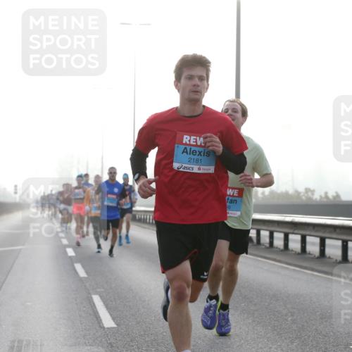 03.10.2026 - Köhlbrandbrückenlauf Jannik Wohlers http://msf.ph/oto/10703938 03.10.2026 09:13:09 Position 3 2181, 6 meine-sportfotos.de