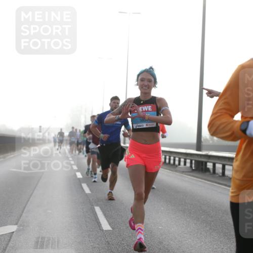 03.10.2026 - Köhlbrandbrückenlauf Jannik Wohlers http://msf.ph/oto/10703973 03.10.2026 09:13:14 Position 3 3804, 2356 meine-sportfotos.de