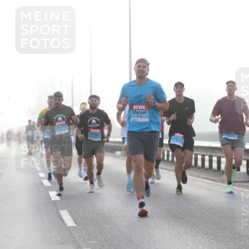 03.10.2026 - Köhlbrandbrückenlauf Jannik Wohlers http://msf.ph/oto/10704055 03.10.2026 09:13:33 Position 3 2175 meine-sportfotos.de