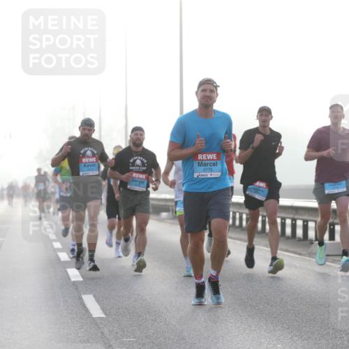 03.10.2026 - Köhlbrandbrückenlauf Jannik Wohlers http://msf.ph/oto/10704058 03.10.2026 09:13:33 Position 3 2175 meine-sportfotos.de