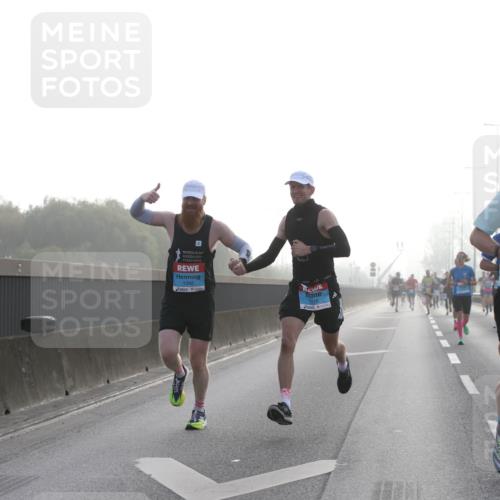 03.10.2026 - Köhlbrandbrückenlauf Jannik Wohlers http://msf.ph/oto/10704155 03.10.2026 09:13:50 Position 3 1392, 1397 meine-sportfotos.de
