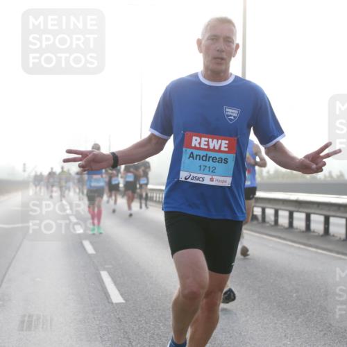 03.10.2026 - Köhlbrandbrückenlauf Jannik Wohlers http://msf.ph/oto/10704173 03.10.2026 09:13:52 Position 3 1712 meine-sportfotos.de