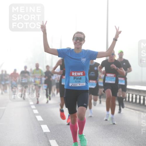 03.10.2026 - Köhlbrandbrückenlauf Jannik Wohlers http://msf.ph/oto/10704185 03.10.2026 09:13:53 Position 3 045, 1714 meine-sportfotos.de