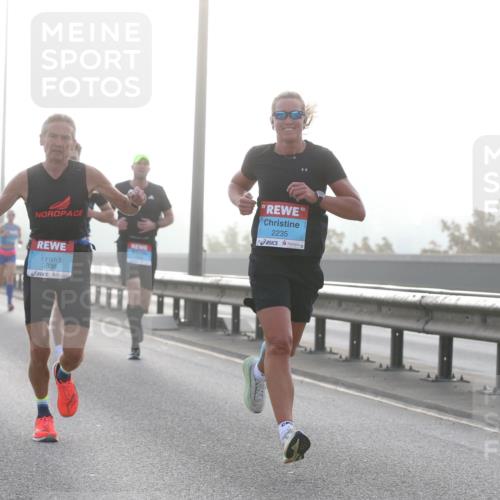 03.10.2026 - Köhlbrandbrückenlauf Jannik Wohlers http://msf.ph/oto/10704197 03.10.2026 09:13:57 Position 3 3836, 2235 meine-sportfotos.de