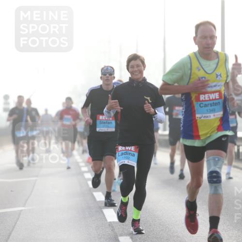 03.10.2026 - Köhlbrandbrückenlauf Jannik Wohlers http://msf.ph/oto/10704209 03.10.2026 09:14:01 Position 3 2133, 4, 1102, 1349, 2177 meine-sportfotos.de