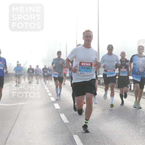 03.10.2026 - Köhlbrandbrückenlauf Jannik Wohlers http://msf.ph/oto/10704415 03.10.2026 09:14:50 Position 3 1101 meine-sportfotos.de