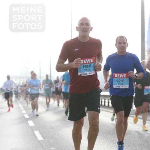 03.10.2026 - Köhlbrandbrückenlauf Jannik Wohlers http://msf.ph/oto/10704456 03.10.2026 09:15:08 Position 3 2150, 2138 meine-sportfotos.de