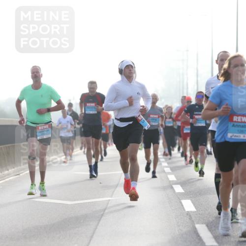 03.10.2026 - Köhlbrandbrückenlauf Jannik Wohlers http://msf.ph/oto/10704470 03.10.2026 09:15:11 Position 3 2163, 1267, 2222 meine-sportfotos.de