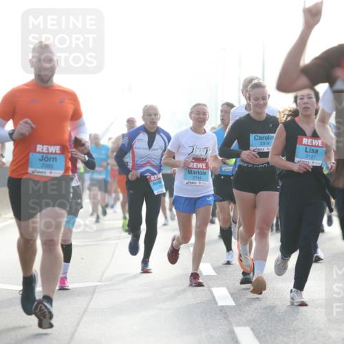 03.10.2026 - Köhlbrandbrückenlauf Jannik Wohlers http://msf.ph/oto/10704523 03.10.2026 09:15:21 Position 3 2436, 2395, 2144, 2319, 732, 2127 meine-sportfotos.de