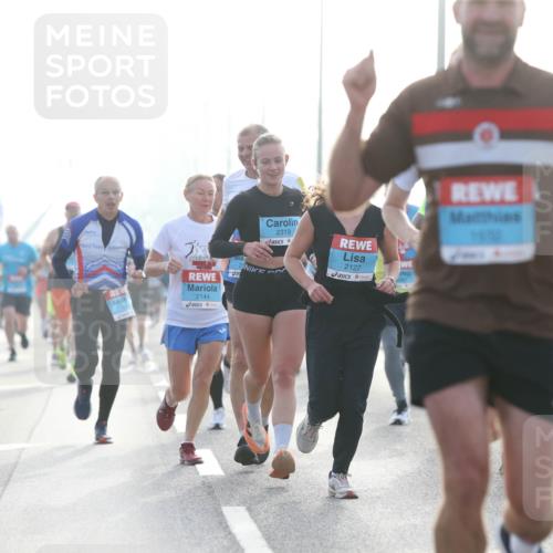 03.10.2026 - Köhlbrandbrückenlauf Jannik Wohlers http://msf.ph/oto/10704527 03.10.2026 09:15:22 Position 3 2395, 21, 2144, 2319, 2127 meine-sportfotos.de