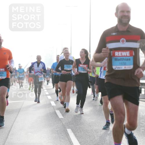 03.10.2026 - Köhlbrandbrückenlauf Jannik Wohlers http://msf.ph/oto/10704533 03.10.2026 09:15:23 Position 3 2436, 2395, 2319, 2127, 1532 meine-sportfotos.de