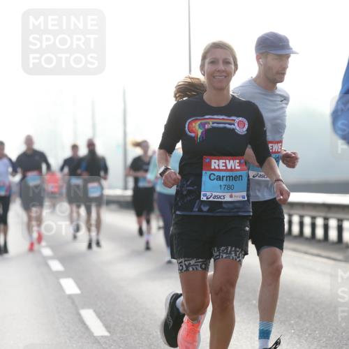 03.10.2026 - Köhlbrandbrückenlauf Jannik Wohlers http://msf.ph/oto/10704893 03.10.2026 09:16:56 Position 3 1780 meine-sportfotos.de