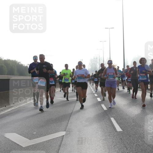 03.10.2026 - Köhlbrandbrückenlauf Jannik Wohlers http://msf.ph/oto/10705007 03.10.2026 09:17:25 Position 3 196 meine-sportfotos.de