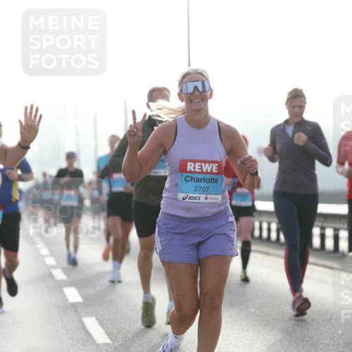 03.10.2026 - Köhlbrandbrückenlauf Jannik Wohlers http://msf.ph/oto/10705015 03.10.2026 09:17:26 Position 3 2665, 2707, 2338 meine-sportfotos.de