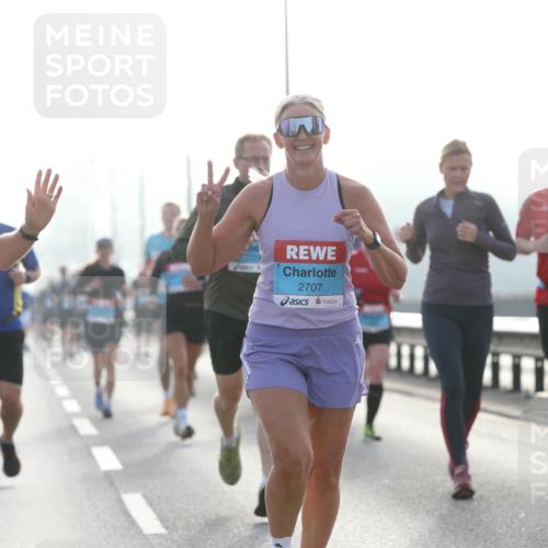03.10.2026 - Köhlbrandbrückenlauf Jannik Wohlers http://msf.ph/oto/10705017 03.10.2026 09:17:26 Position 3 2665, 2707, 1881, 2338 meine-sportfotos.de