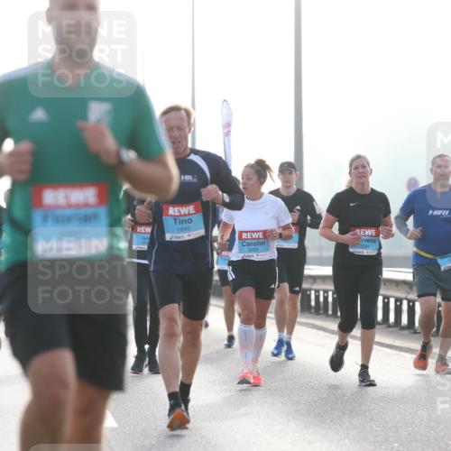03.10.2026 - Köhlbrandbrückenlauf Jannik Wohlers http://msf.ph/oto/10705070 03.10.2026 09:17:39 Position 3 2019, 2314, 1645, 2281, 2291 meine-sportfotos.de