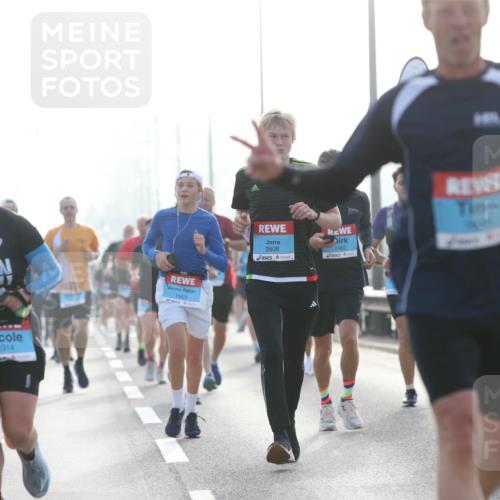 03.10.2026 - Köhlbrandbrückenlauf Jannik Wohlers http://msf.ph/oto/10705082 03.10.2026 09:17:42 Position 3 2314, 1959, 1462, 3808, 22 meine-sportfotos.de