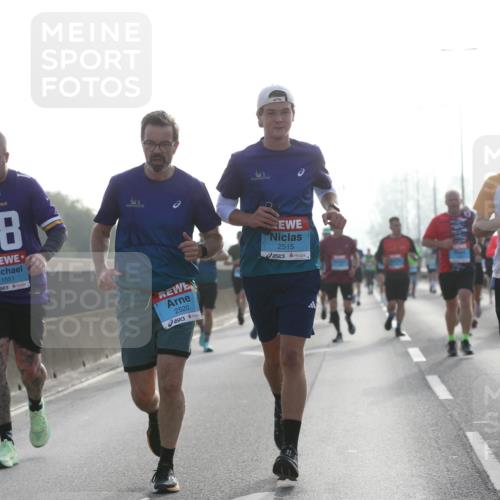 03.10.2026 - Köhlbrandbrückenlauf Jannik Wohlers http://msf.ph/oto/10705130 03.10.2026 09:17:50 Position 3 1554, 8, 1551, 2520, 2515, 1073, 207 meine-sportfotos.de