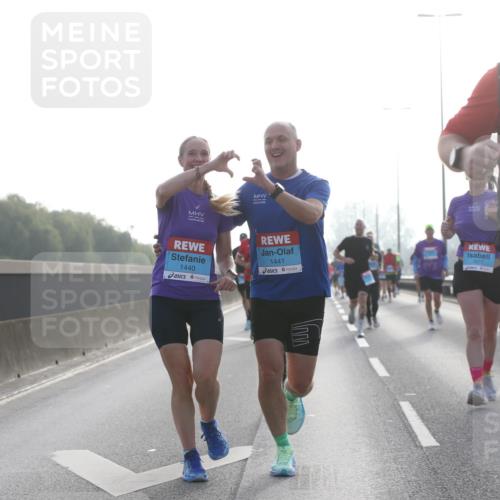 03.10.2026 - Köhlbrandbrückenlauf Jannik Wohlers http://msf.ph/oto/10705224 03.10.2026 09:18:07 Position 3 1440, 1441, 1877, 2588 meine-sportfotos.de