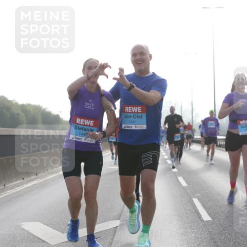 03.10.2026 - Köhlbrandbrückenlauf Jannik Wohlers http://msf.ph/oto/10705234 03.10.2026 09:18:07 Position 3 1440, 1441, 1877, 25 meine-sportfotos.de