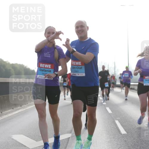 03.10.2026 - Köhlbrandbrückenlauf Jannik Wohlers http://msf.ph/oto/10705238 03.10.2026 09:18:08 Position 3 1440, 1441, 1877 meine-sportfotos.de
